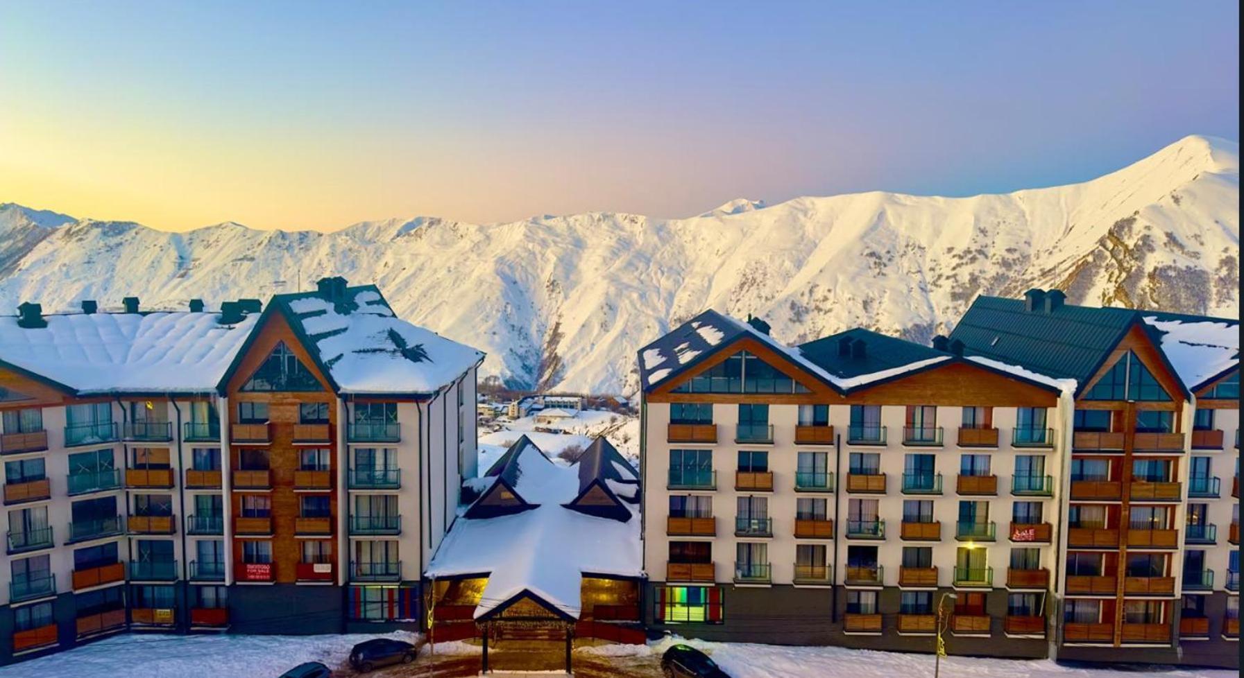 Four Seasons - New Gudauri Aparthotel Exterior foto
